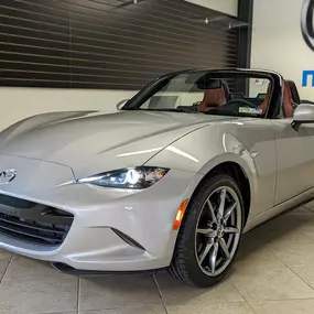 2022 Mazda MX-5 Miata Grand Tournig Manual in Platinum White.