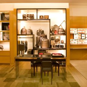 Bild von Louis Vuitton McLean Tysons Corner Bloomingdale's