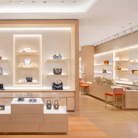 Bild von Louis Vuitton McLean Tysons Corner Bloomingdale's