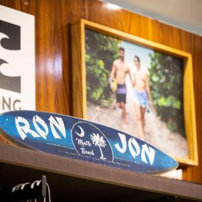 Bild von Ron Jon Surf Shop - Barefoot Landing