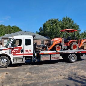 Fred’s Towing & Transport Inc. is a locally owned and operated business proudly serving the Tri-County area since 1989. You can always put your confidence in our state of the art fleet because we are the Tri-County’s largest Towing & Transporting company. We specialize not only in heavy-hauling up to 90 tons, but also light to heavy-duty towing. To provide the utmost in accurate and efficient service, our fleet operates with a computerized tracking and dispatch system so you are always assured o