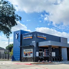 Dutch Bros Zavala