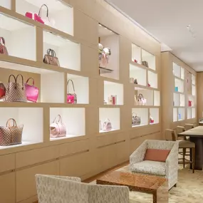 Bild von Louis Vuitton Cleveland Saks