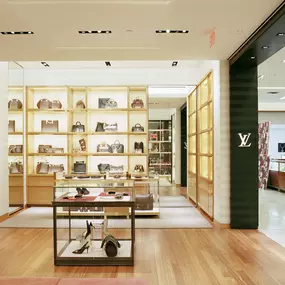 Bild von Louis Vuitton San Antonio Saks