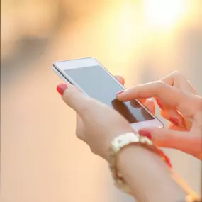 At Fix Auto Collision we know you're busy and are looking for ways to make your repair as simple as possible. When you use our app, you can get an estimate without even bringing your vehicle to us!