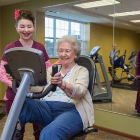 At Oak Park Senior Living, we focus on creating a vibrant and enjoyable senior living experience. Join us and be part of a caring community.