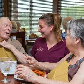 Oak Park Senior Living offers a range of amenities designed to enhance your senior living experience. Join us for a lifestyle full of joy and connection.