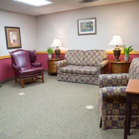 Select Senior Living of Coon Rapid, MN Keeping Connected with Key Amenities