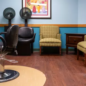 Select Senior Living of Coon Rapid, MN Keeping Connected with Key Amenities.