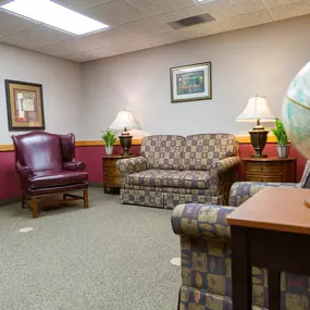 Select Senior Living of Coon Rapid, MN Cozy Social Space.