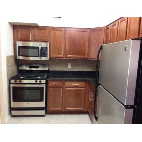 Stainless steel appliances at Clarence House Apartments