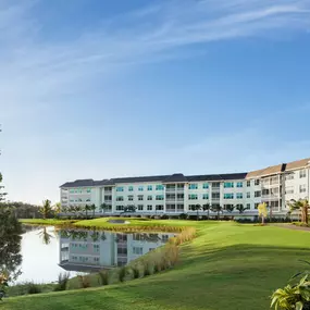 Vi at Bentley Village. Retirement community near North Naples and Bonita Springs.