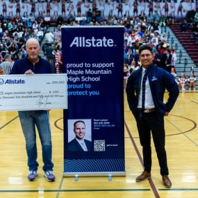 The Ryan Larson agency was proud to make a $1,250 donation to Maple Mountain High School at the Men’s varsity Basketball game.