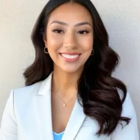 Licensed Sales Associate, Jasmin Garcia
Se Habla Espanol