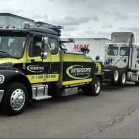 Interstate Towing Services All Of Western Mass! Great Service & Great Rates!
1-800-5000-TOW