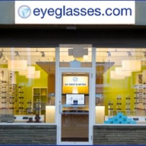 Bild von Eyeglasses.com Retail Store