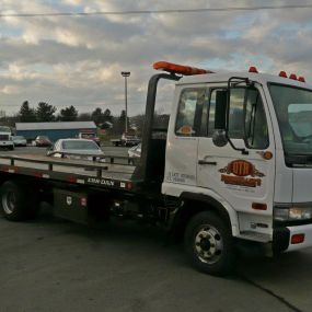 Stuck on the side of the road? Call now for a tow!