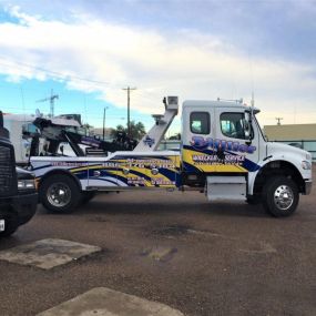 Break down? Call us for a towing service!