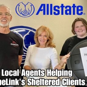 Independent Area Allstate Insurance Offices conducted a month-long drive to prepare move-in kits for HopeLink’s newly sheltered families.