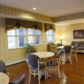 Welcome to Southview Senior Living, where every resident is valued. Experience the best in senior living in a community that cares in West Saint Paul.