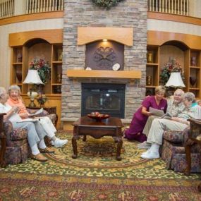 Southview Senior Living offers a range of activities and amenities for a fulfilling senior living experience. Discover a community where you can thrive in West Saint Paul.