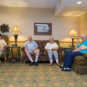 Southview Senior Living provides a tranquil setting with all the comforts you need. Enjoy a senior living experience that’s both enriching and relaxing in West Saint Paul.