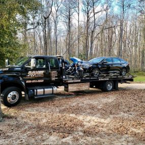 Call now for a towing service you can count on!