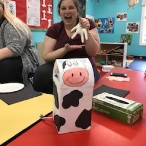 The Learning Academy- Learning about animals on the farm