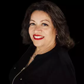 Coco - Office Administrator, English and Spanish speaker, commercial specialist