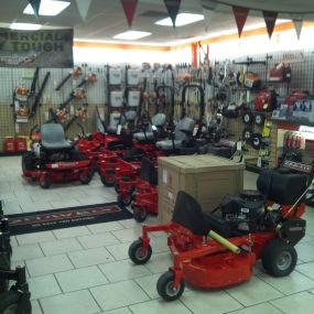 Bild von Campbell's Lawn Equipment