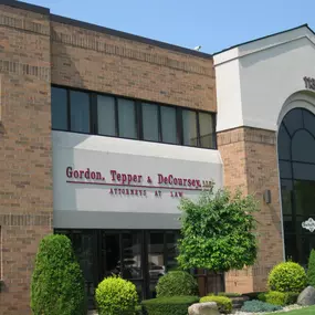Exterior of Gordon, Tepper, DeCoursey, Powers & Simon, LLP | Saratoga Springs, NY