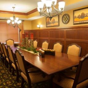 Find your perfect place at Lilydale Senior Living, Lilydale’s trusted senior community. We offer a nurturing environment where every resident is valued and cherished.