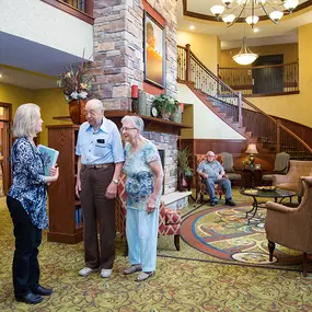 At Lilydale Senior Living, our residents enjoy home cooked, restaurant style meals served in beautiful dining areas. Our kitchen offers extensive hours and our professionally trained chefs create 3 delicious meals everyday, for breakfast, lunch, and dinner.