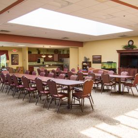 Summit Hill Senior Living offers delicious, well-balanced, chef-prepared meals served 7 days week in our restaurant-style dining areas.