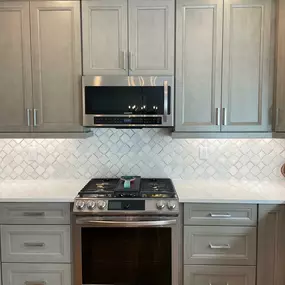 The top choice in Johns Creek and surrounding areas for kitchen and bathroom remodeling, countertop installation, basement renovations, flooring installation, and more!  Contact us today or stop by our showroom!