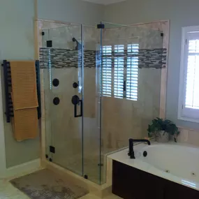 The top choice in Johns Creek and surrounding areas for kitchen and bathroom remodeling, countertop installation, basement renovations, flooring installation, and more!  Contact us today or stop by our showroom!