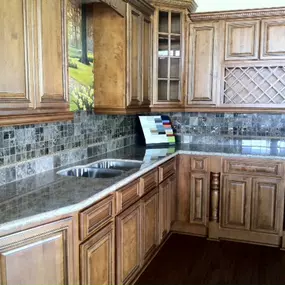 The top choice in Johns Creek and surrounding areas for kitchen and bathroom remodeling, countertop installation, basement renovations, flooring installation, and more!  Contact us today or stop by our showroom!