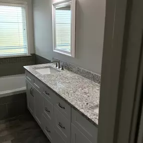 The top choice in Johns Creek and surrounding areas for kitchen and bathroom remodeling, countertop installation, basement renovations, flooring installation, and more!  Contact us today or stop by our showroom!