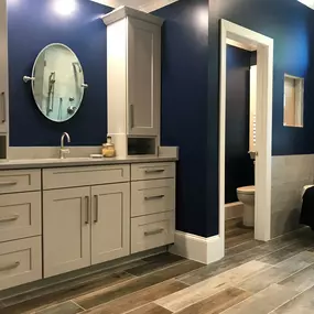 The top choice in Johns Creek and surrounding areas for kitchen and bathroom remodeling, countertop installation, basement renovations, flooring installation, and more!  Contact us today or stop by our showroom!