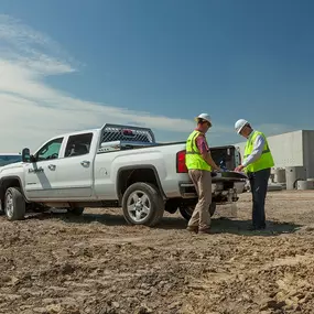 At Kinghorn Construction, our construction phase services include managing job site activities, controlling and reporting costs, holding regular progress meetings, assessing quality control and much more.