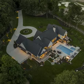 Experience luxury redefined through Wooddale Builders Inc.'s dedication to superior craftsmanship.