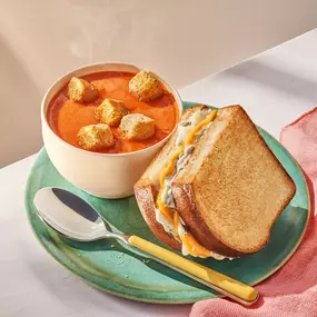 Kickin' Grilled Cheese & Creamy Tomato Soup Value Duet