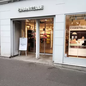 Bild von CHANTELLE Paris Rue de Rennes