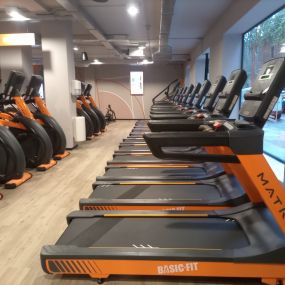 Bild von Basic-Fit Alcalá de Henares Calle Azucena