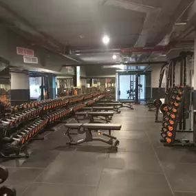 Bild von Basic-Fit Alcalá de Henares Calle Azucena