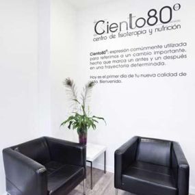 ciento-ochenta-grados-sala-03.jpg