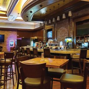 Interior of Sixth Street Bar & Grill at Horseshoe Hammond.