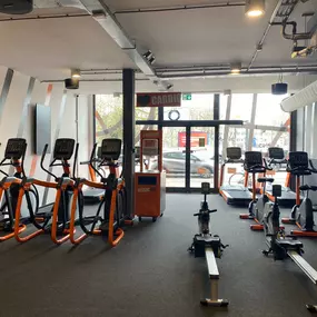 Amsterdam Stadhouderskade 24/7 - cardio zone