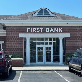 Bild von First Bank - Morehead City, NC