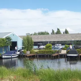 Parkeren bij de boot